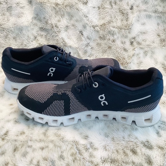 On Running Cloud 5 Combo  NWOT - Picture 2 of 7